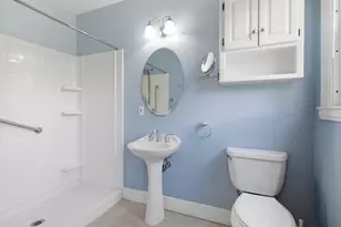 763 Ocean Ave, New London, CT 06320 - Photo 17