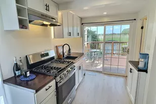 102 Surf Ave, Milford, CT 06460 - Photo 15