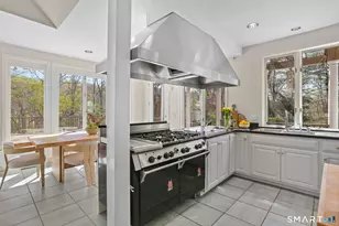 32 Buttonball Ln, Weston, CT 06883 - Photo 17