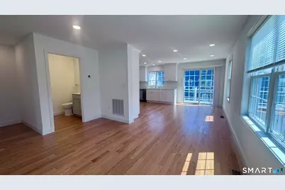 44 Mettler Street #B, Woodbridge, CT 06525 - Photo 9