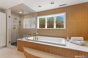 223 Jonathan Dr, Stamford, CT 06903 - Photo 15