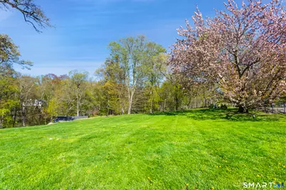 223 Jonathan Drive, Stamford, CT 06903 - Photo 23