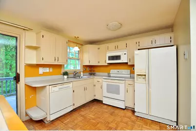 86 Brandywine Lane #86, Suffield, CT 06078 - Photo 9