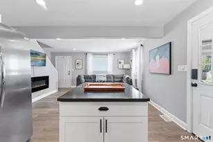 119 Celia Dr, Waterbury, CT 06705 - Photo 15