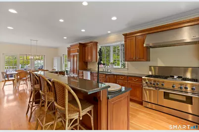 132 1/2 West Norwalk Road, Norwalk, CT 06850 - Photo 9