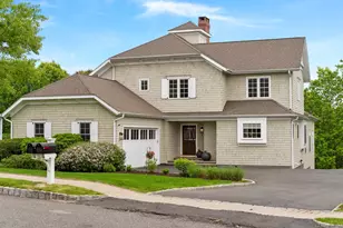 9 Damia Dr, Danbury, CT 06810 - Photo 1