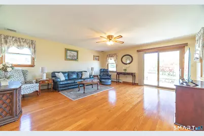 68 Pleasant View Drive, Middletown, CT 06457 - Photo 3