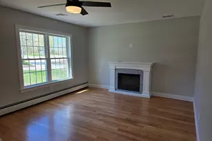 61 Main St, Voluntown, CT 06384 - Photo 9