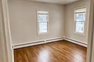 8 Locust St, New Britain, CT 06051 - Photo 3