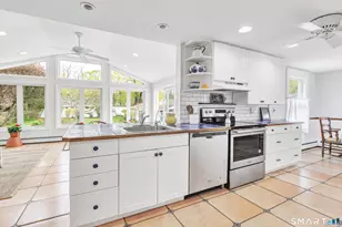 22 Morgan Park, Clinton, CT 06413 - Photo 5