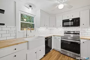 52 Fernwood Dr, Simsbury, CT 06070 - Photo 11