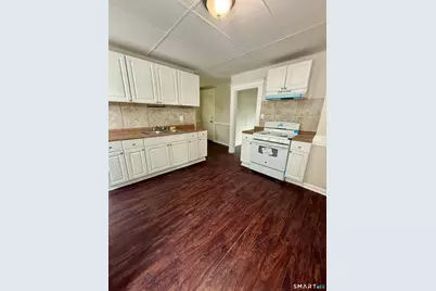 140 Orange Street, Waterbury, CT 06704 - Photo 1