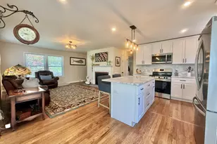 2 Judd Hill Rd, Woodbury, CT 06798 - Photo 5