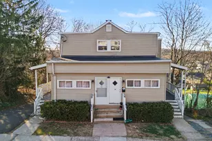 219 S Orchard St, Wallingford, CT 06492 - Photo 1