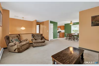 37 Third Avenue, Waterford, CT 06385 - Photo 9
