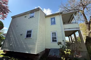 37-39 Hotchkiss St, Middletown, CT 06457 - Photo 3