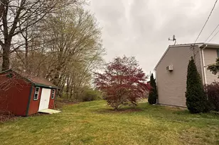 26 Tourtellotte Rd, Putnam, CT 06260 - Photo 29