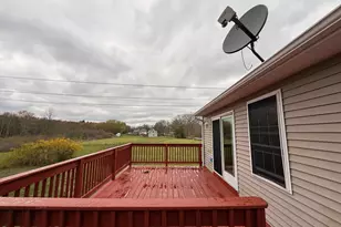 26 Tourtellotte Rd, Putnam, CT 06260 - Photo 33