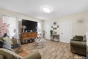 84 Prospect St, New Britain, CT 06051 - Photo 3