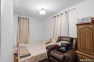 84 Prospect St, New Britain, CT 06051 - Photo 13