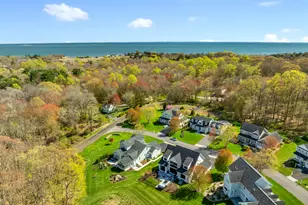 4 Benton's Knoll, Guilford, CT 06437 - Photo 3