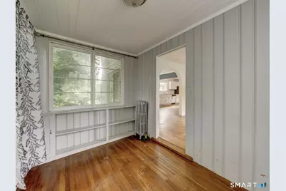 23 Morris Avenue, Bristol, CT 06010 - Photo 9