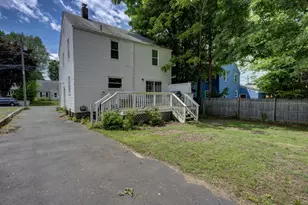23 Morris Ave, Bristol, CT 06010 - Photo 3