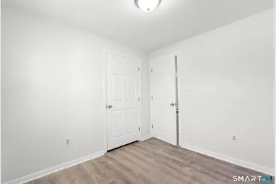 1084 Meriden Avenue, Southington, CT 06489 - Photo 23