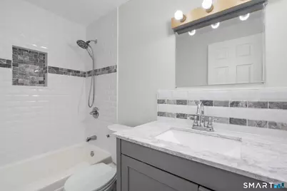 1084 Meriden Avenue, Southington, CT 06489 - Photo 19