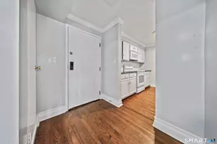 1492 North Ave, Bridgeport, CT 06604 - Photo 9