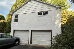 129 Buttonball Rd, Orange, CT 06477 - Photo 5