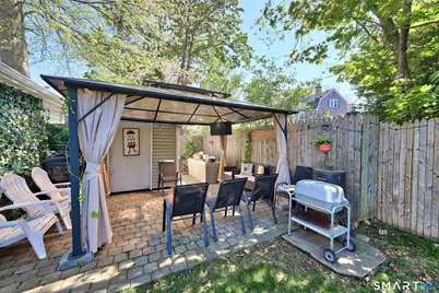 1479 Laurel Avenue, Bridgeport, CT 06604 - Photo 39