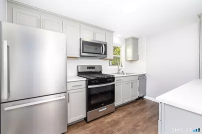 170 McKinley Drive, New Britain, CT 06053 - Photo 9
