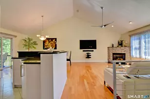 8 Hattie Ln, Milford, CT 06461 - Photo 13