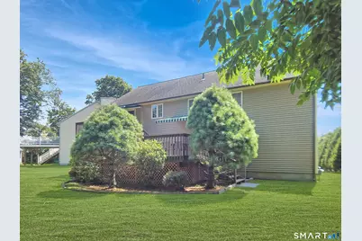 8 Hattie Lane, Milford, CT 06461 - Photo 3