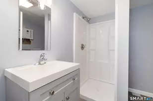 525 E Main St, Branford, CT 06405 - Photo 9