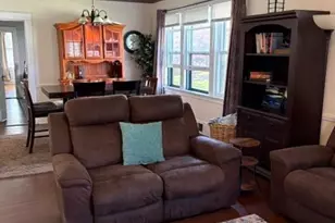 32 Harrison St, Bristol, CT 06010 - Photo 11