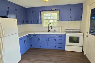 168 Camp St, Plainville, CT 06062 - Photo 11