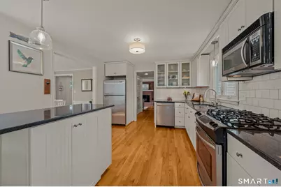 43 Crabapple Road, West Hartford, CT 06117 - Photo 5