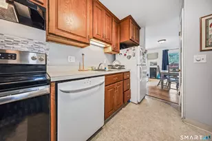 7 Sharon Ln, Wethersfield, CT 06109 - Photo 7