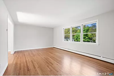 120 Braeside Drive, Hamden, CT 06514 - Photo 17