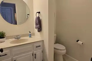 27 Crows Nest Ln, Danbury, CT 06810 - Photo 7