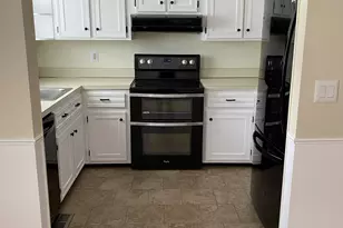 27 Crows Nest Ln, Danbury, CT 06810 - Photo 15