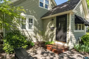 81 Main St, Chester, CT 06412 - Photo 3