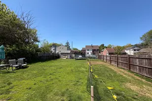 286 Tremont St, New Britain, CT 06051 - Photo 3