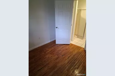 100 Mount Pleasant Street, Derby, CT 06418 - Photo 3