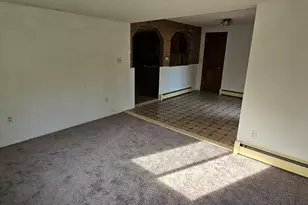 83 Forest St, East Hartford, CT 06118 - Photo 15