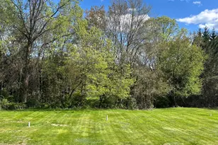 34 Overlook Dr, Monroe, CT 06468 - Photo 13
