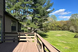 34 Overlook Dr, Monroe, CT 06468 - Photo 11