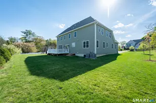6 Walnut Ridge Ct, Stamford, CT 06904 - Photo 3